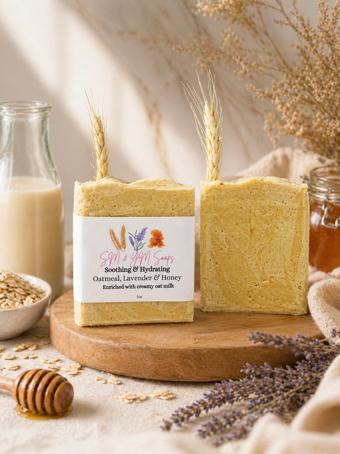 Oatmeal, Lavender & Honey: Soothing Elixir Handmade Soap/ avena, lavanda & miel: calmante & hidratante jabón natural