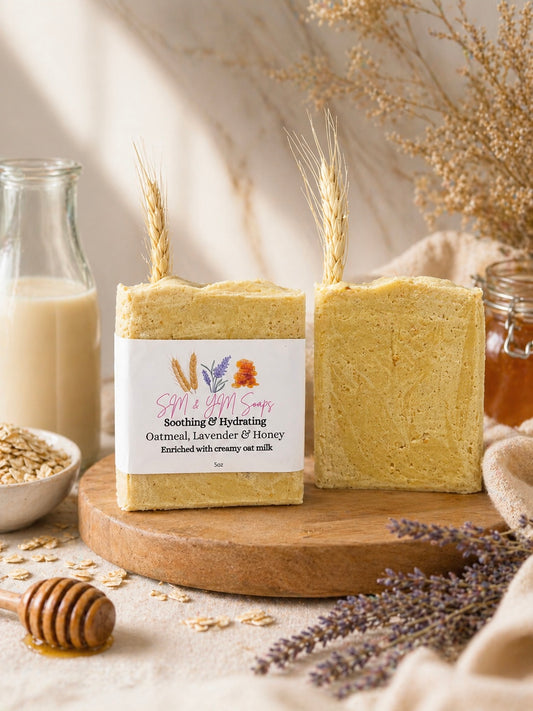 Oatmeal, Lavender & Honey: Soothing Elixir Handmade Soap/ avena, lavanda & miel: calmante & hidratante jabón natural